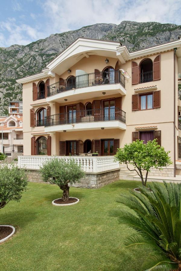 Apartments Djuranovic Kotor Exterior photo